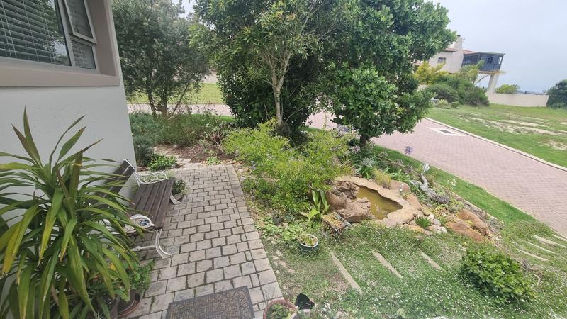 4 Bedroom Property for Sale in Groot Brakrivier Central Western Cape